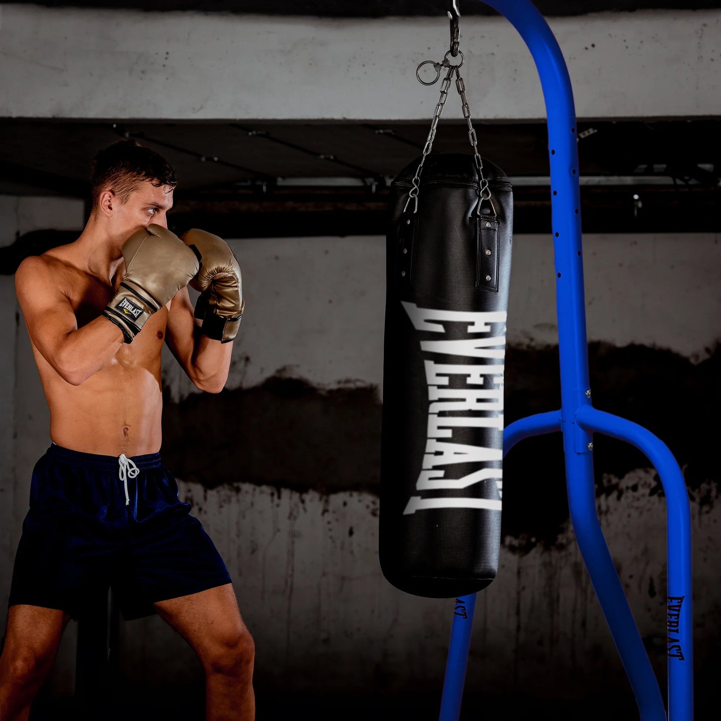 100 Pound Capacity Punching Bag Stand Workout Equipment, Blue